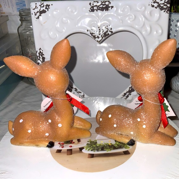 2 Sparkly Reindeer Table Decor Set #1 - Picture 3 of 12